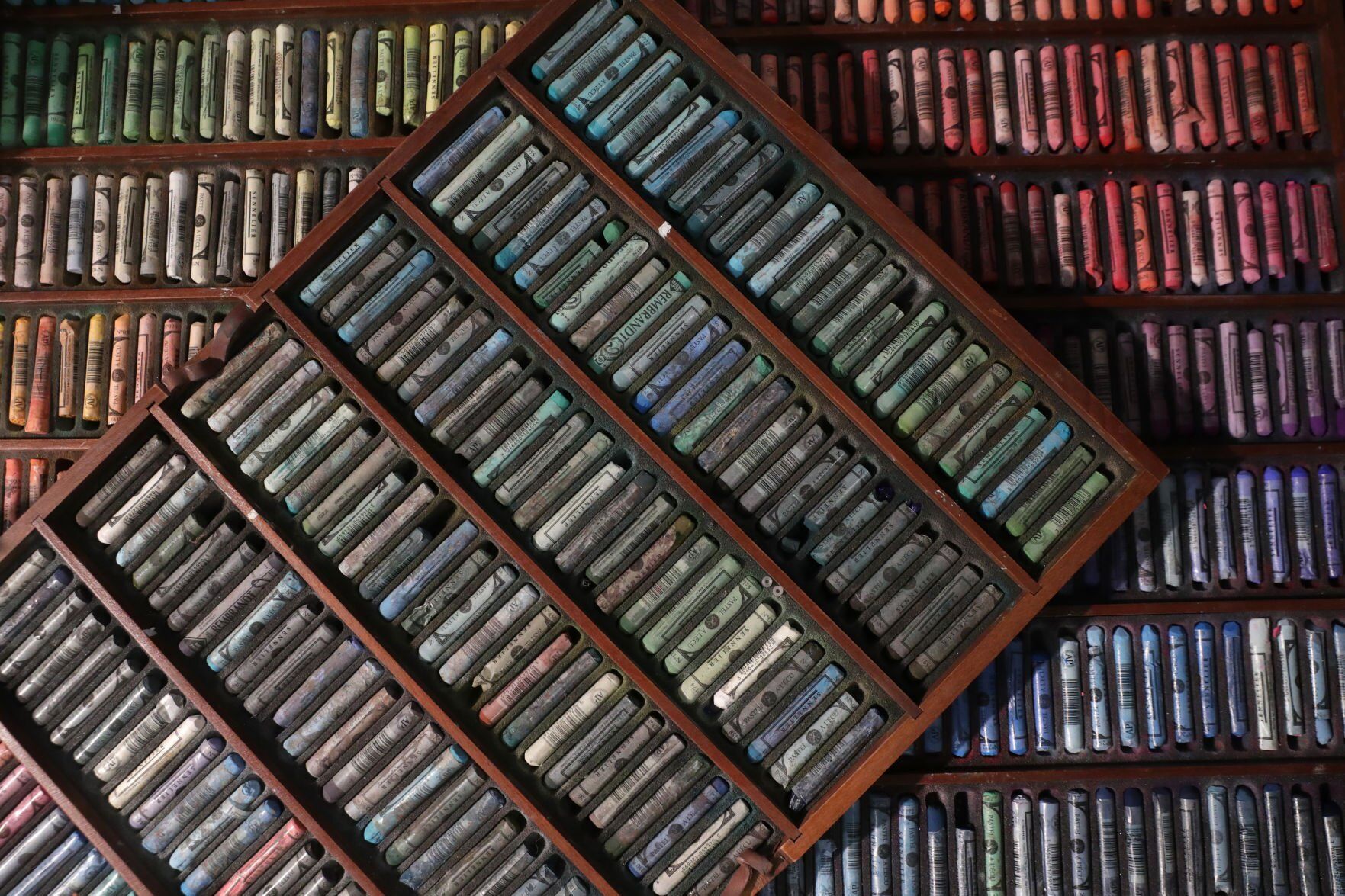 Tray of pastels in Roberta Condon's studio
